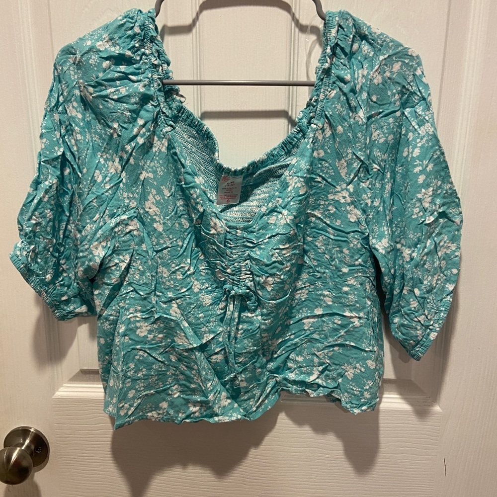 Turquoise crop blouse
